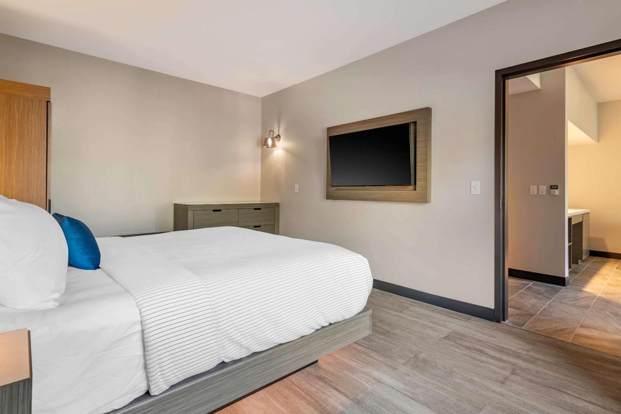 Cambria Hotel Lake Placid - Lakeside Resort Екстер'єр фото