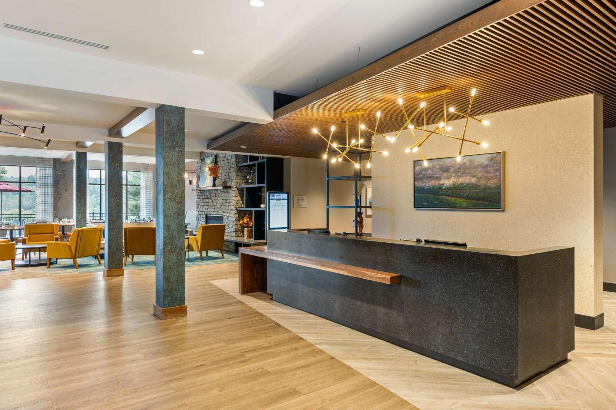 Cambria Hotel Lake Placid - Lakeside Resort Екстер'єр фото